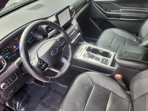 Used 2020 Ford Explorer Limited image 11