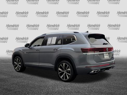 Used 2025 Volkswagen Atlas SEL Premium R-Line AWD/4WD image 8