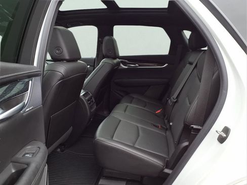 Used 2022 Cadillac XT5 Premium Luxury image 31