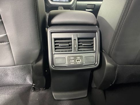 Certified 2025 Subaru Forester Sport AWD/4WD image 17