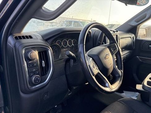 Used 2022 Chevrolet Silverado 1500 LT image 8
