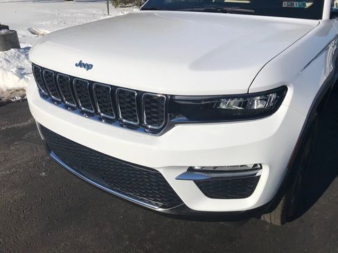 Used 2023 Jeep Grand Cherokee Sport Utility 4D image 67