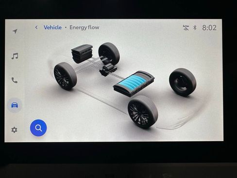 Used 2025 Toyota Prius XLE image 34