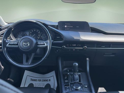 Used 2023 MAZDA MAZDA3 s FWD image 9