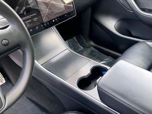 Used 2020 Tesla Model Y Long Range AWD/4WD image 16