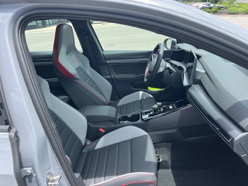 New 2026 Volkswagen GTI SE FWD image 27