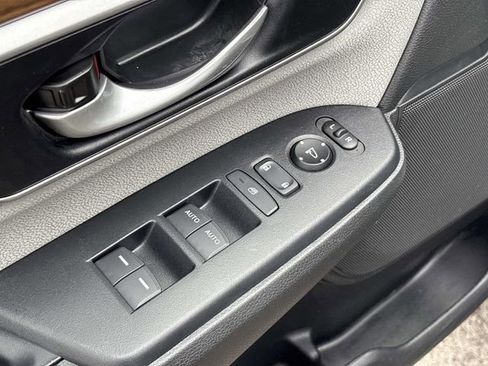Used 2019 Honda CR-V EX image 25