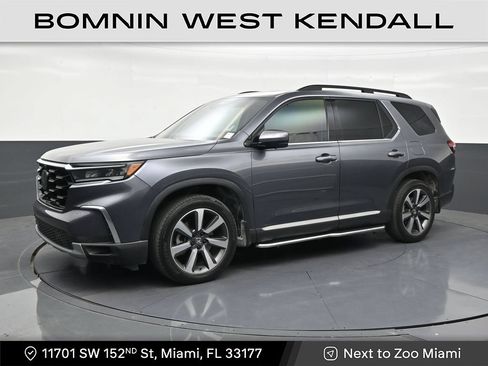 Used 2024 Honda Pilot Elite image 1