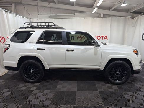 Used 2019 Toyota 4Runner Limited image 8