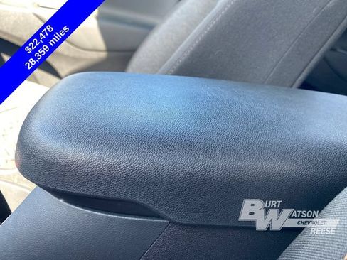 Used 2024 Chevrolet Equinox LT w/ LPO, Floor Liner Package FWD image 30