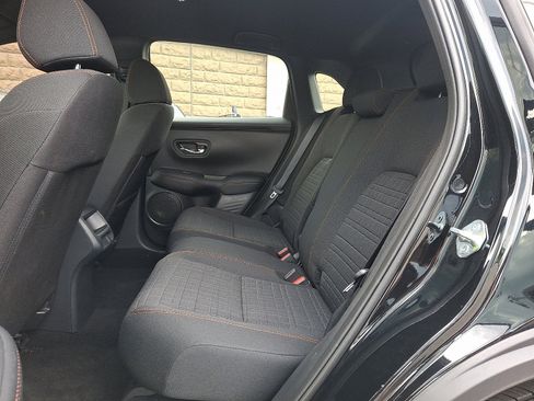 Used 2025 Honda HR-V Sport image 10