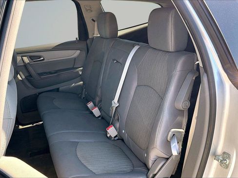 Used 2015 Chevrolet Traverse LS FWD image 27