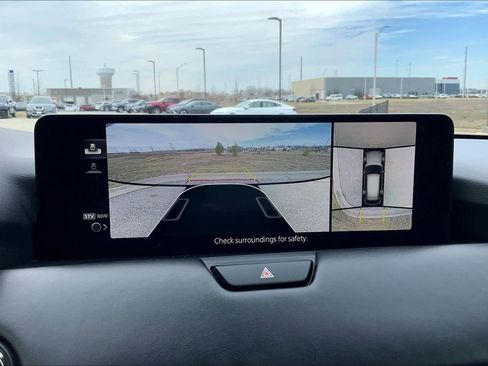 Used 2025 MAZDA CX-90 3.3 Turbo w/ Premium Plus Pkg image 15