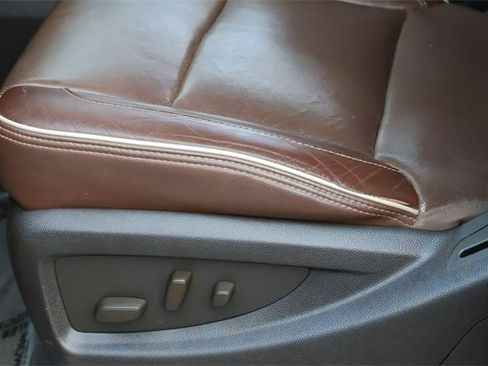 Used 2016 Chevrolet Silverado 3500 High Country w/ Duramax Plus Package image 14