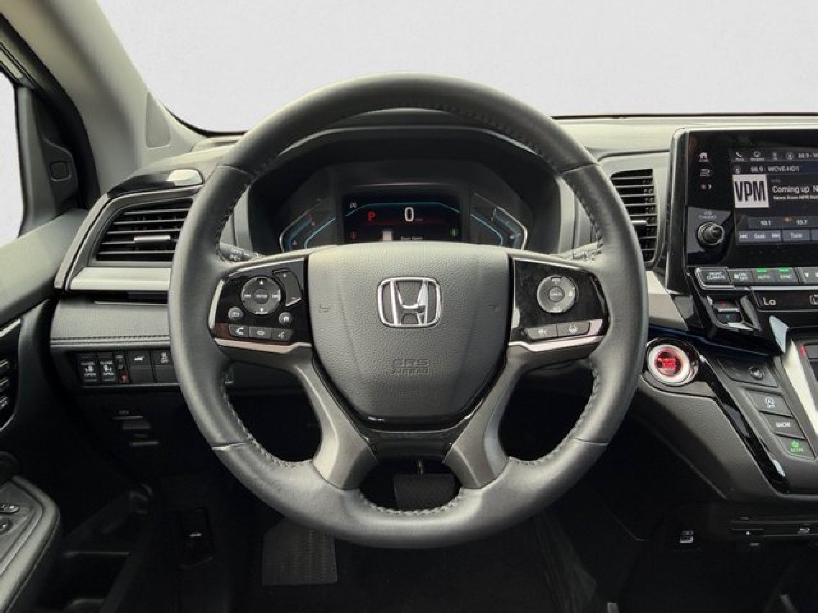 Used 2023 Honda Odyssey Touring image 15