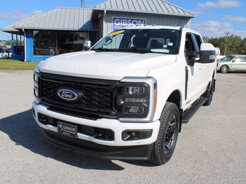 Used 2023 Ford F250 Lariat w/ Lariat Ultimate Package image 3