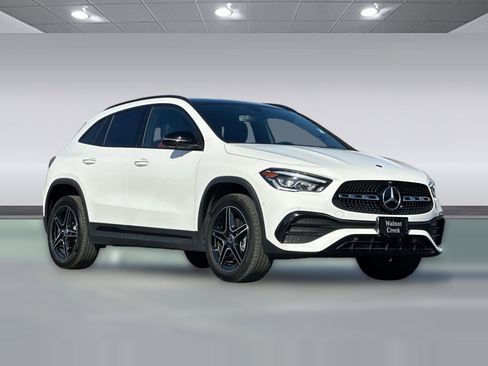 Used 2023 Mercedes-Benz GLA 250 4MATIC image 6