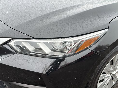 Used 2020 Nissan Sentra S image 9