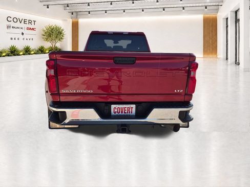 Used 2024 Chevrolet Silverado 3500 LTZ w/ LTZ Convenience Package AWD/4WD image 12