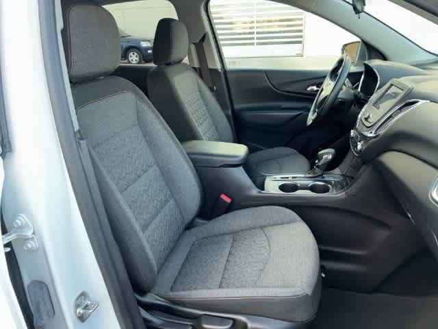 Used 2024 Chevrolet Equinox LT FWD image 22