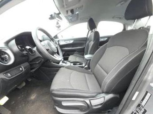 Used 2023 Kia Forte LXS FWD image 21