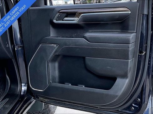 Used 2023 Chevrolet Silverado 1500 LT Trail Boss w/ Protection Package AWD/4WD image 23