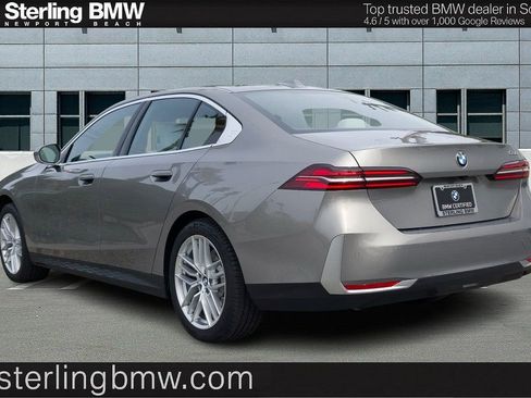 Certified 2025 BMW 530i image 24