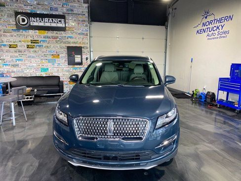 Used 2019 Lincoln MKC Reserve w/ MKC Climate Package AWD/4WD image 3