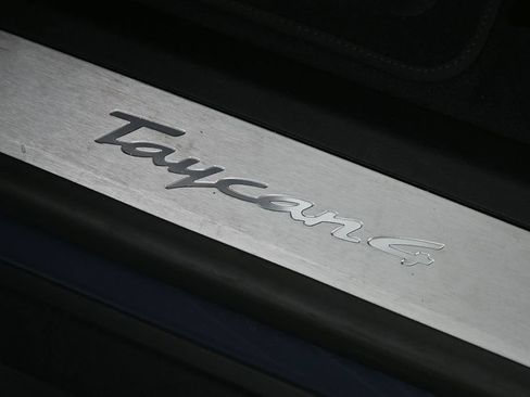 Certified 2025 Porsche Taycan AWD/4WD image 26
