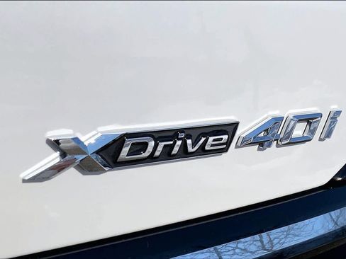 Used 2026 BMW X7 xDrive40i image 10