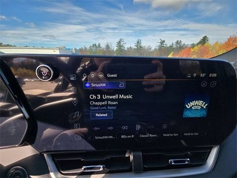 New 2026 Chevrolet Equinox LT w/ LPO, Floor Liner Package image 13