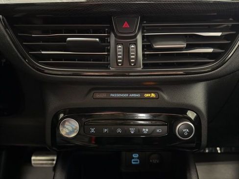 Used 2023 Ford Escape ST-Line Elite AWD/4WD image 21