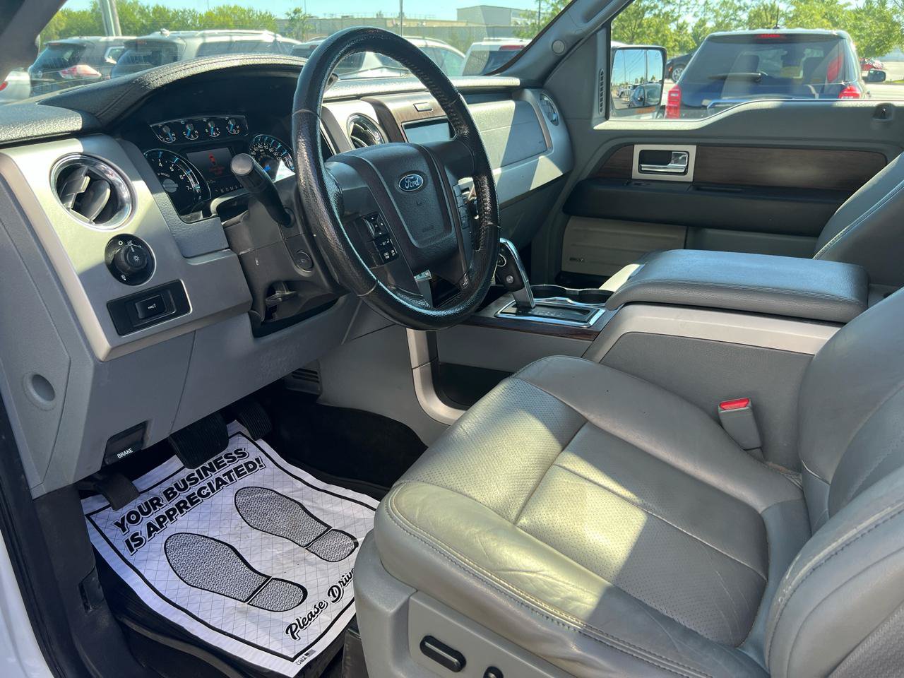 Used 2014 Ford F150 Lariat w/ Equipment Group 502A Luxury AWD/4WD image 20