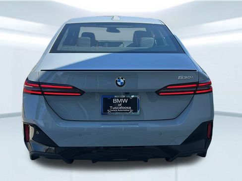 New 2026 BMW 530i w/ M Sport Package RWD image 5