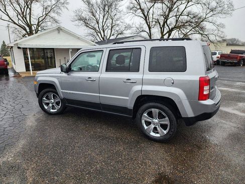 Used 2017 Jeep Patriot Latitude image 8