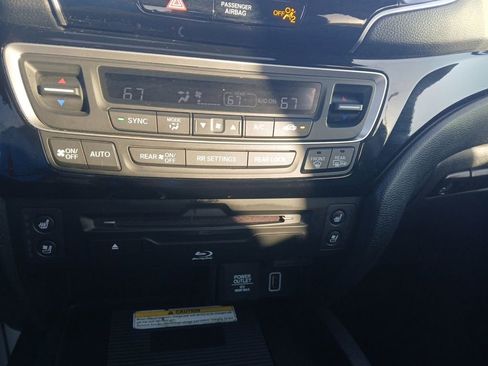 Used 2021 Honda Pilot Elite image 22