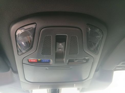 Certified 2025 Subaru Outback Wilderness image 32