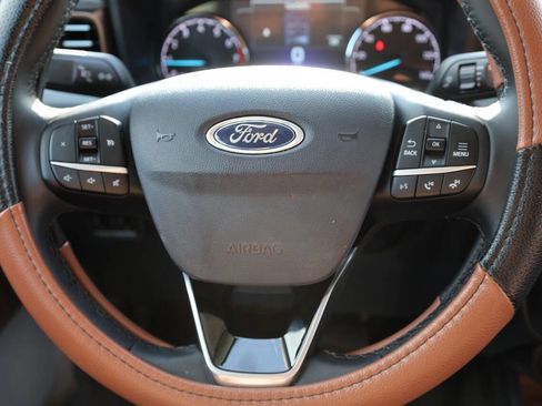 Used 2023 Ford Maverick Lariat w/ Equipment Group 500A Standard image 17