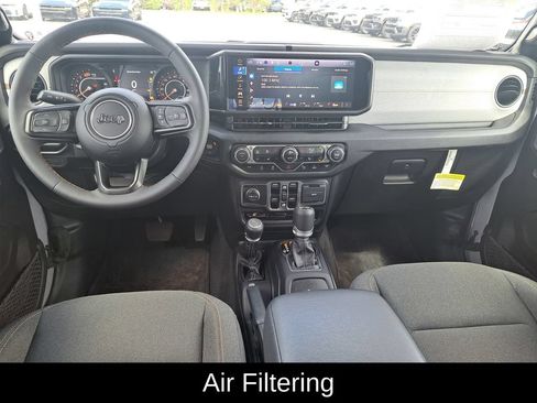 Used 2024 Jeep Wrangler Unlimited Sport AWD/4WD image 10
