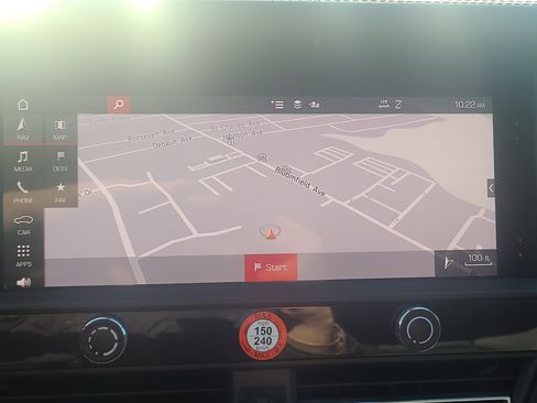 Used 2023 Porsche Macan S image 27