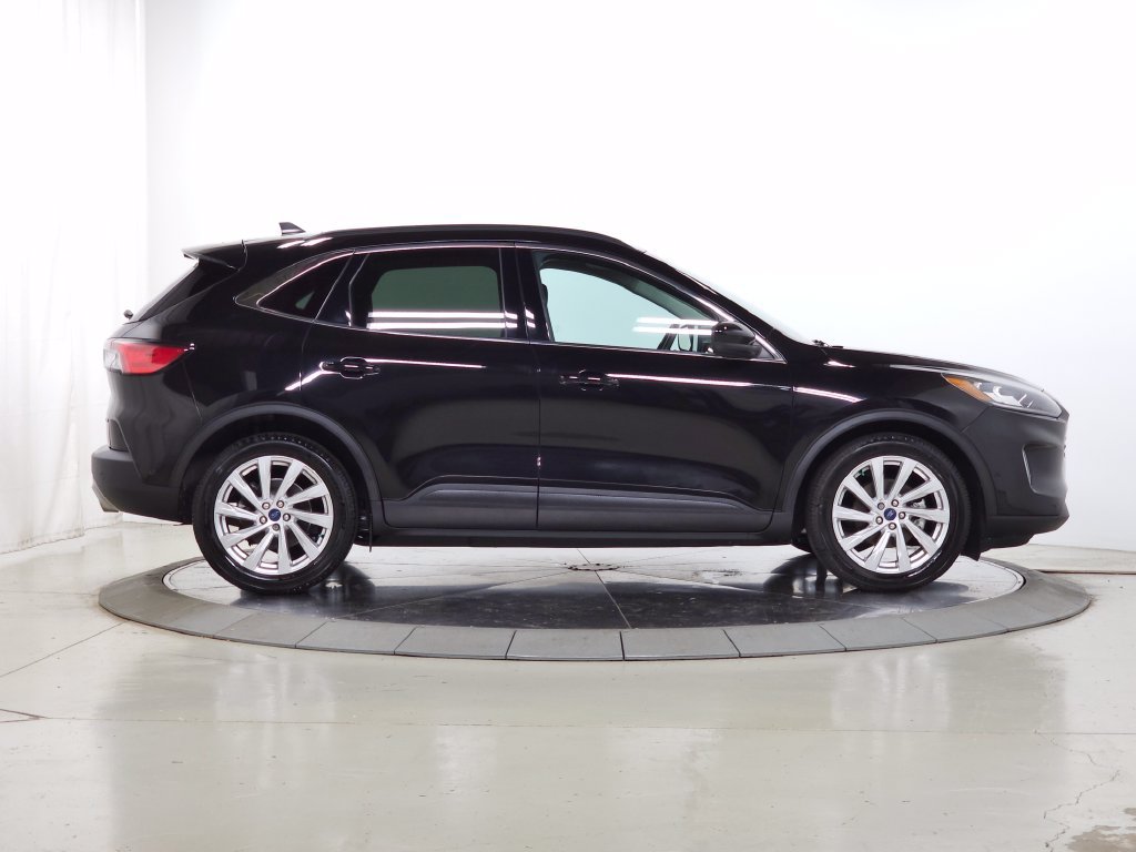 Used 2021 Ford Escape Titanium w/ Titanium Elite Package FWD image 10