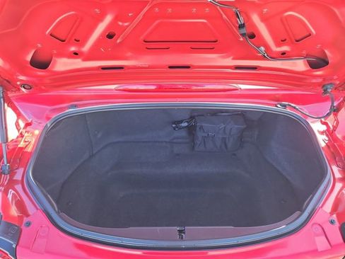 Used 2016 MAZDA MX-5 Miata Club image 11