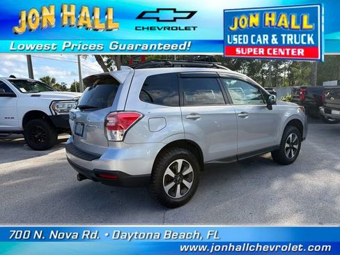 Used 2018 Subaru Forester 2.5i Premium AWD/4WD image 10