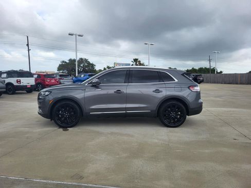 Used 2023 Lincoln Nautilus Reserve w/ Equipment Group 202A AWD/4WD image 2