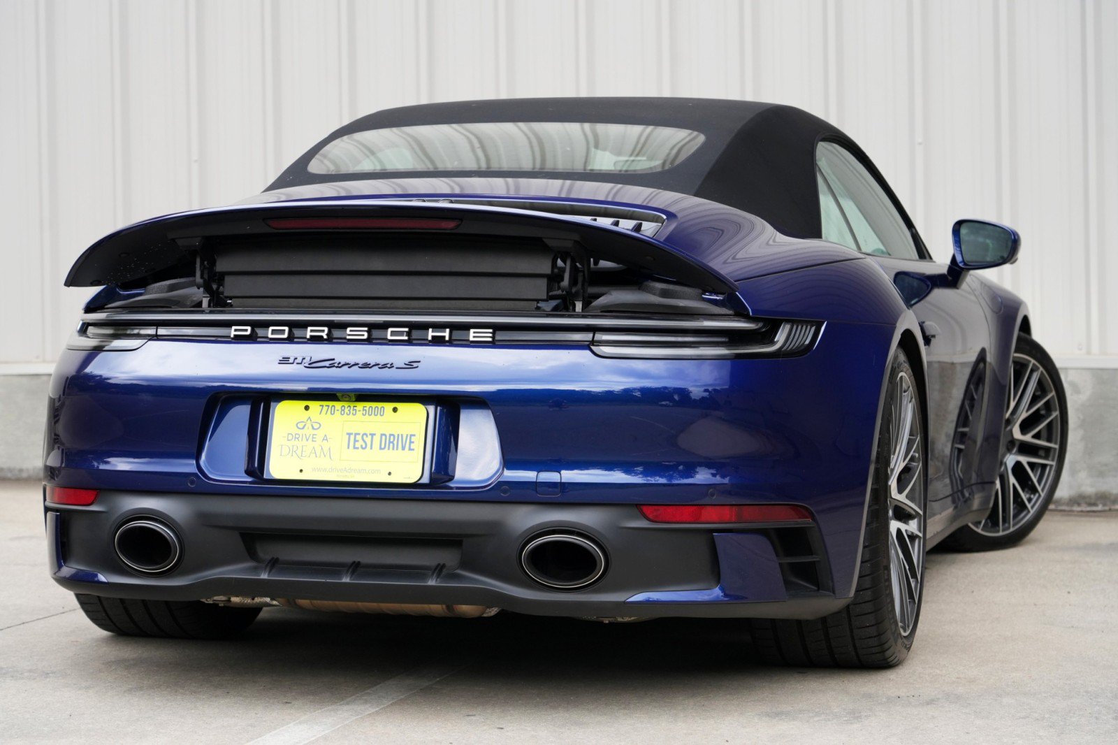 Used 2024 Porsche 911 Carrera S RWD image 5