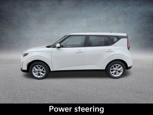 New 2025 Kia Soul LX w/ LX Technology Package image 13