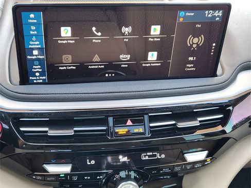 New 2026 Acura MDX SH-AWD image 18