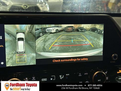 Used 2023 Toyota Highlander Limited image 26