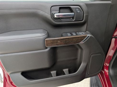 Used 2019 GMC Sierra 1500 SLE w/ SLE Value Package image 14