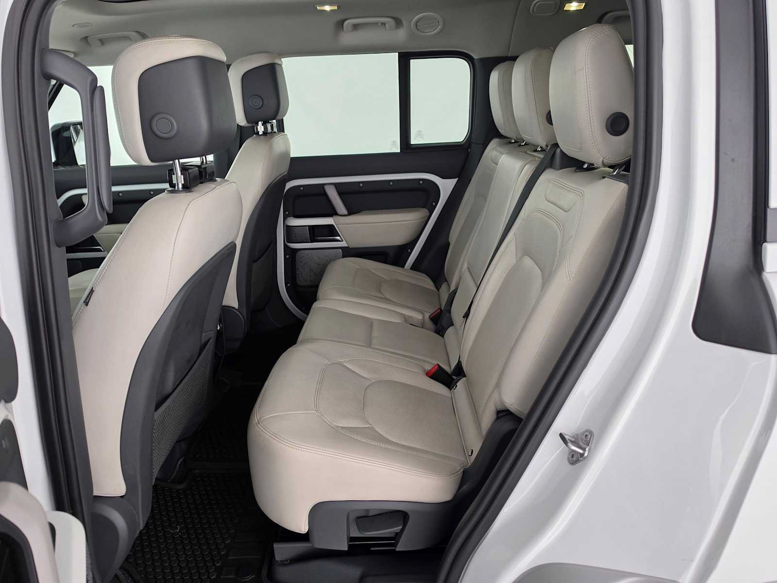 Used 2023 Land Rover Defender 130 First Edition AWD/4WD image 18